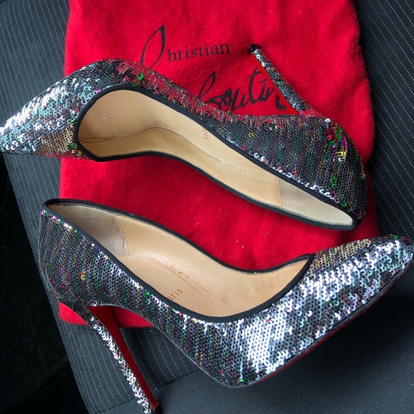 I wore them twice and never wore them again. - Picture 1 of 3